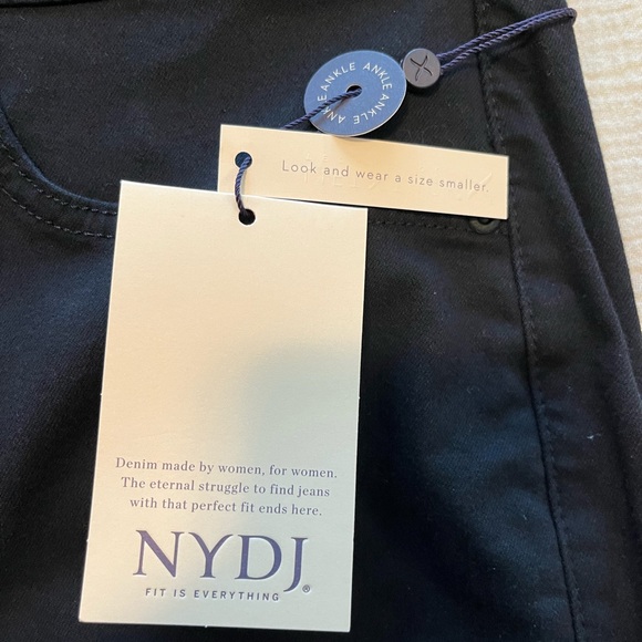 NYDJ Black Ankle Pants Lift Tuck Technology Women’s Plus 20W NWT - Picture 4 of 8